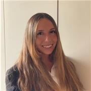 I am a fluent English speaker with 1 year of experience in tutoring